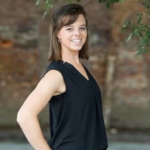 Meet your Posher, Emilie